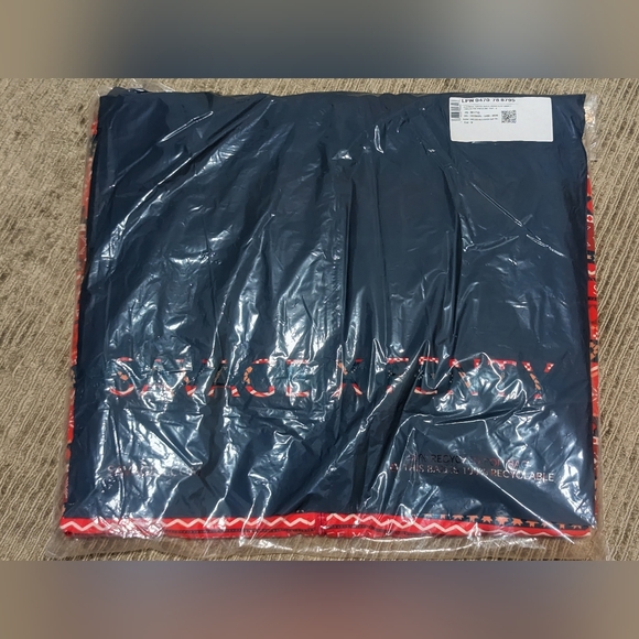 🎄BNWT! Forever Savage Hooded Onesie 1X - Sold Out Online! - Picture 6 of 8